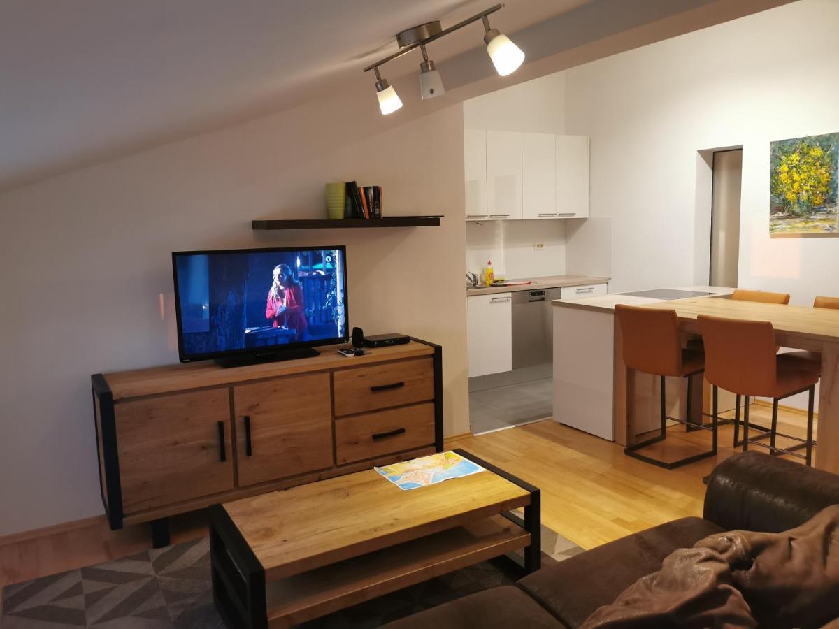 Bc Apartments - Mit Zentralheizung Senj  Exterior foto