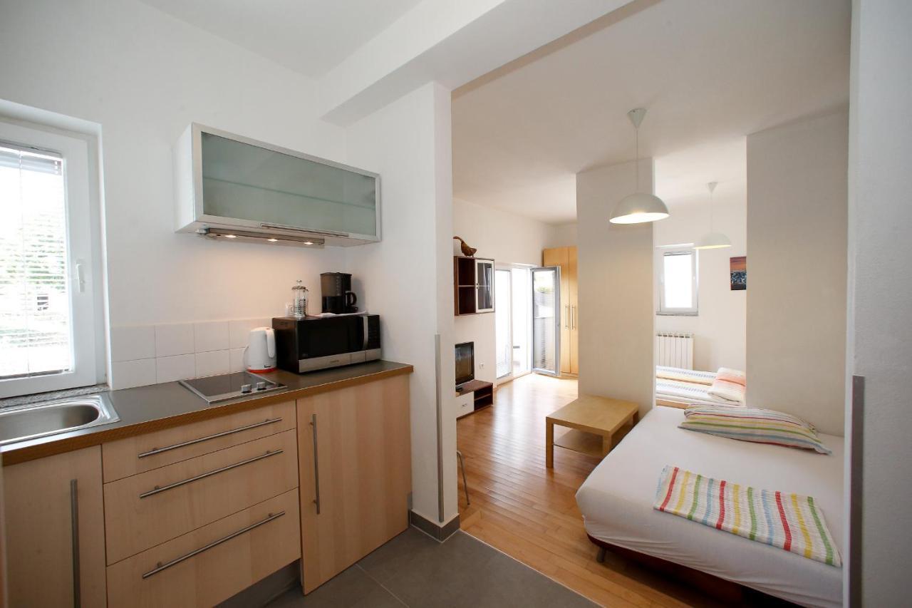 Bc Apartments - Mit Zentralheizung Senj  Zimmer foto